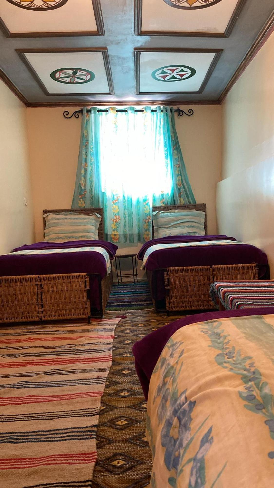 Kasbah Ait Bouguemez Hotel Agouti Ngoại thất bức ảnh