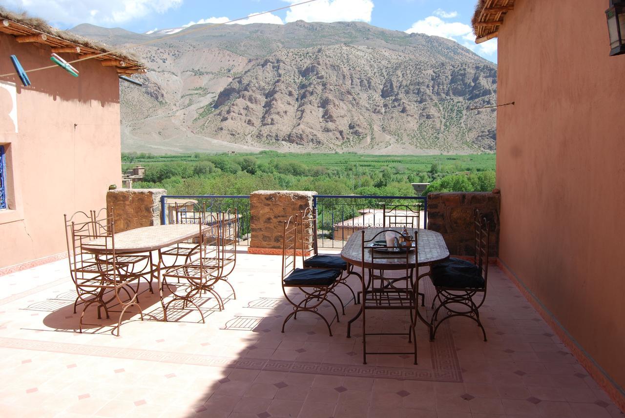 Kasbah Ait Bouguemez Hotel Agouti Ngoại thất bức ảnh