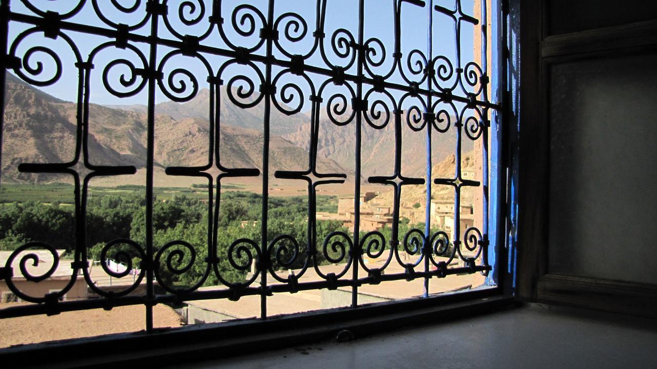 Kasbah Ait Bouguemez Hotel Agouti Ngoại thất bức ảnh