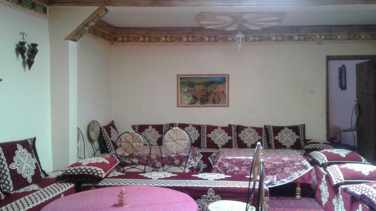 Kasbah Ait Bouguemez Hotel Agouti Ngoại thất bức ảnh